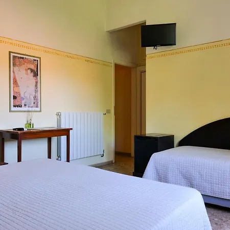Club I Pini - Residenza D'epoca In Versilia Hotel
