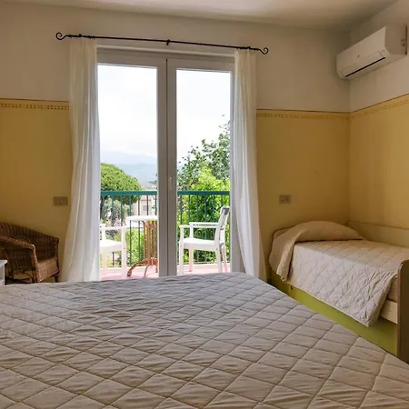 Club I Pini - Residenza D'epoca In Versilia 3*