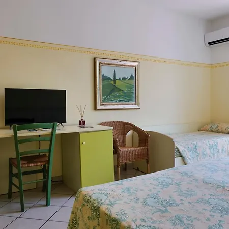 Club I Pini - Residenza D'epoca In Versilia