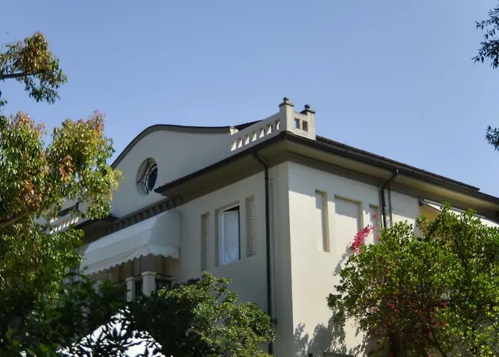 Club I Pini - Residenza D'epoca In Versilia Hotel Lido di Camaiore